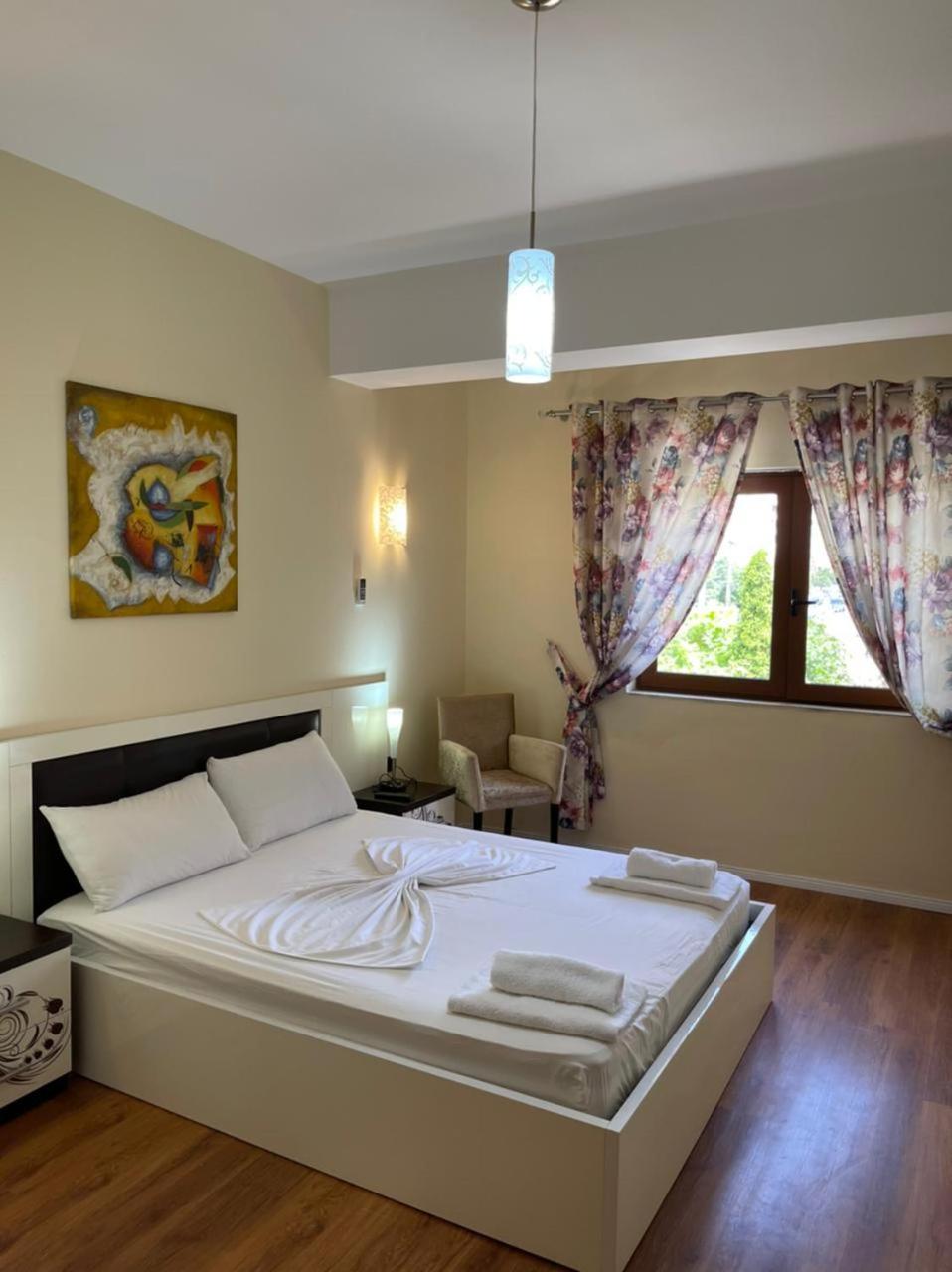 Hotel Ambasador Garden Lezhë 部屋 写真